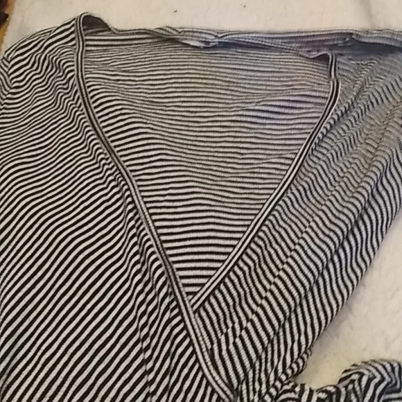 Dress - Picture 4 of 5